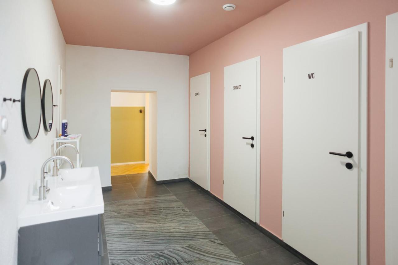 Malfatti Room Oasis With Coworking Space Vienna Esterno foto