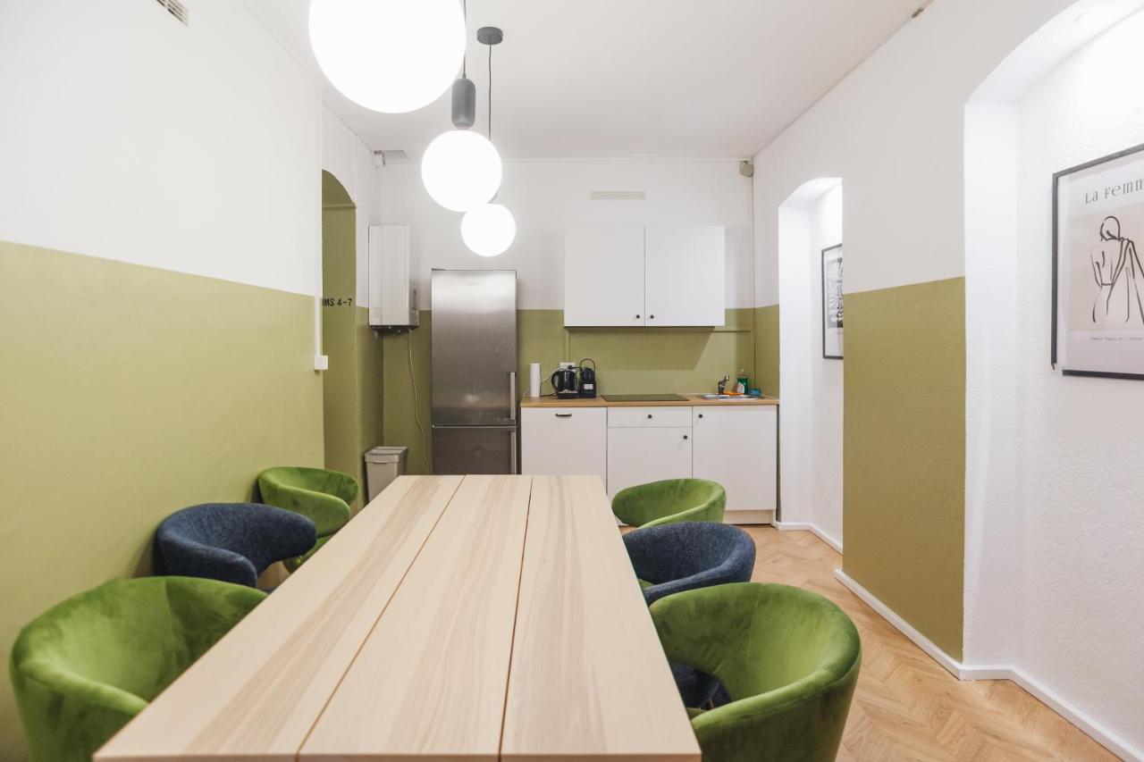 Malfatti Room Oasis With Coworking Space Vienna Esterno foto