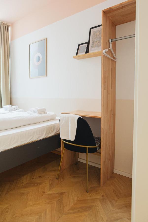 Malfatti Room Oasis With Coworking Space Vienna Esterno foto