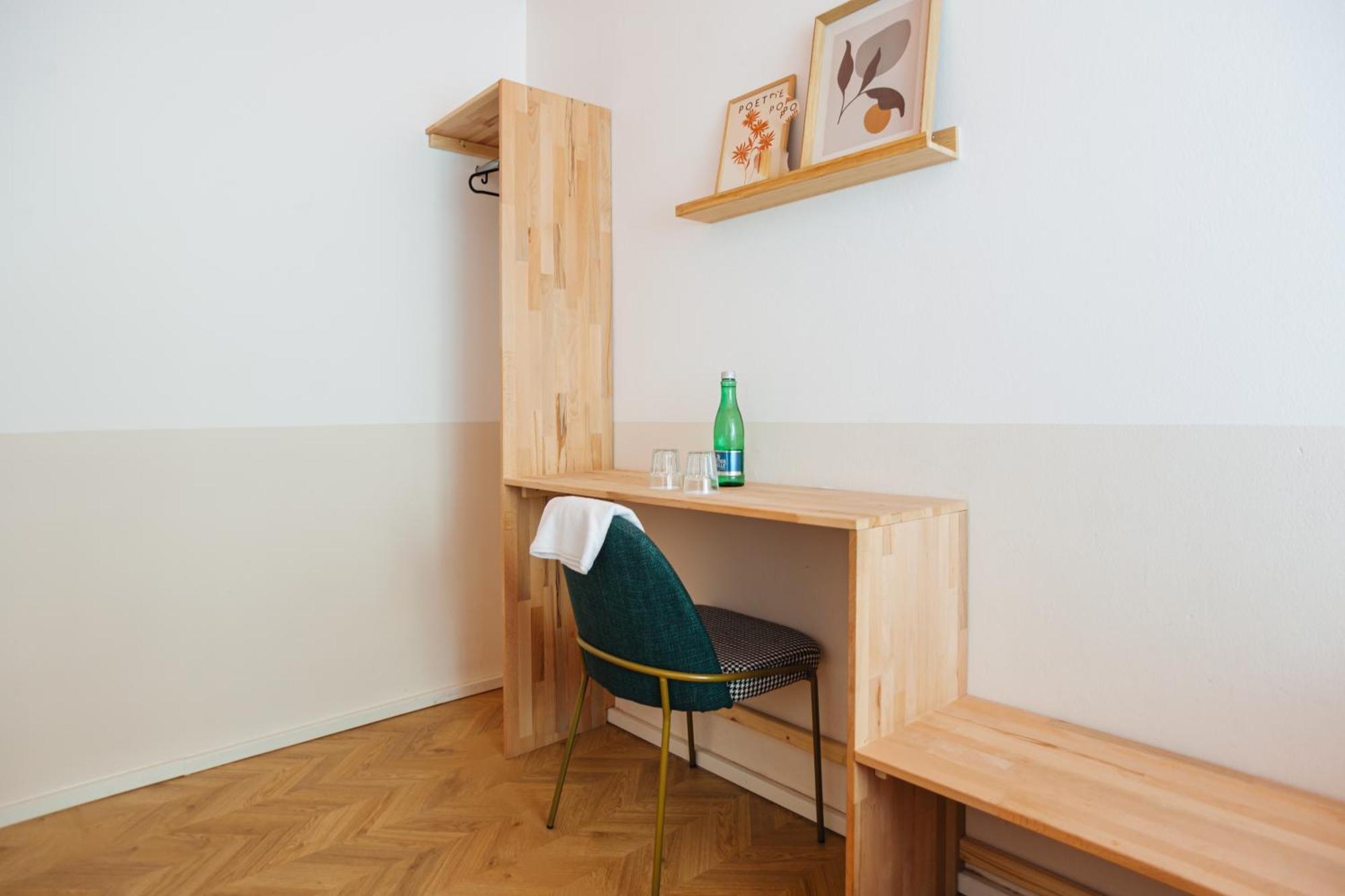 Malfatti Room Oasis With Coworking Space Vienna Esterno foto