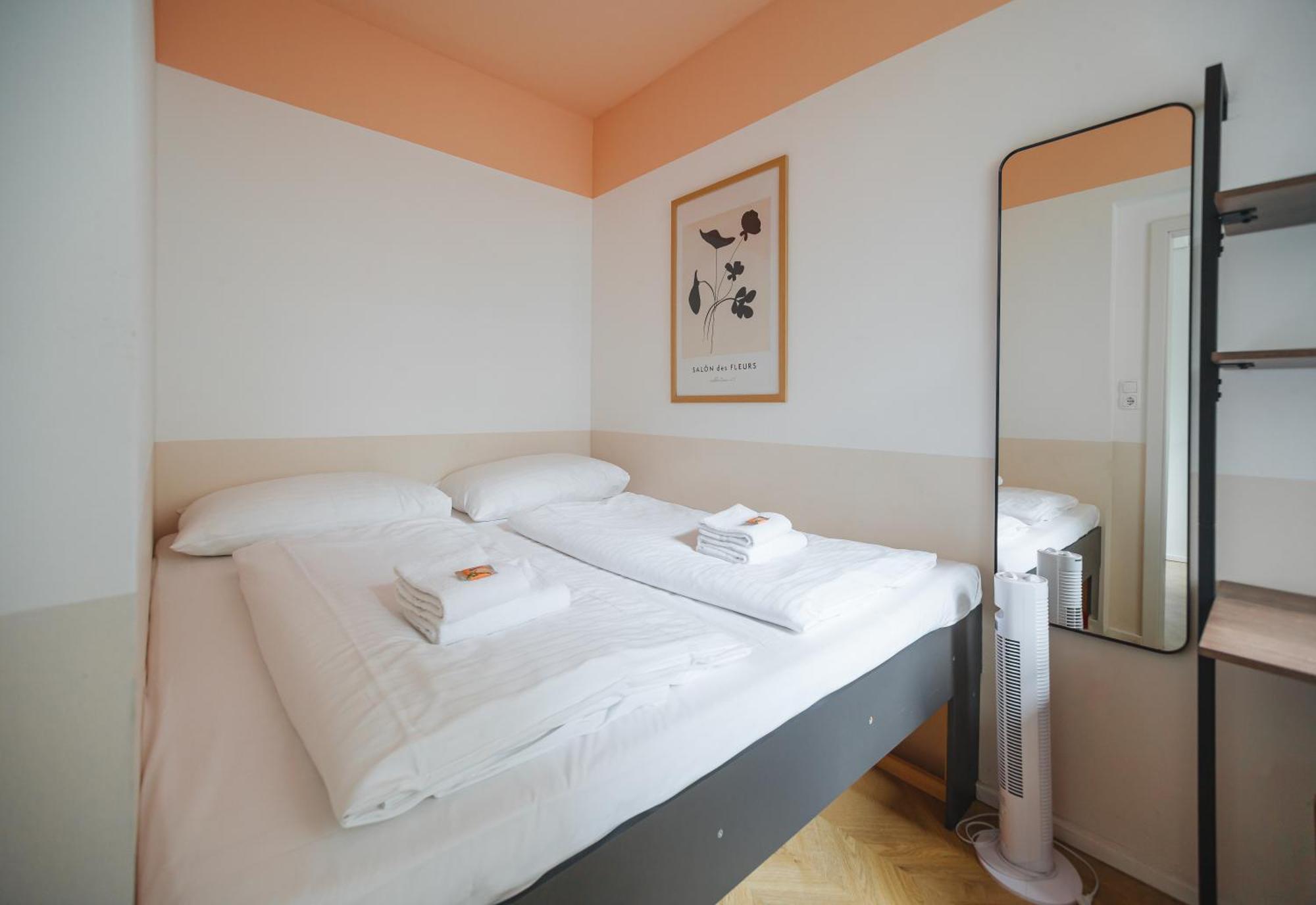Malfatti Room Oasis With Coworking Space Vienna Esterno foto