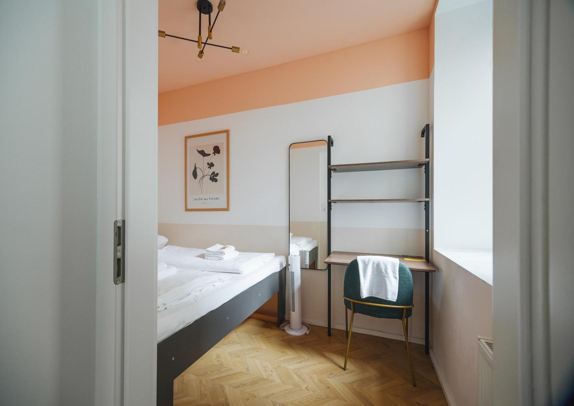 Malfatti Room Oasis With Coworking Space Vienna Esterno foto