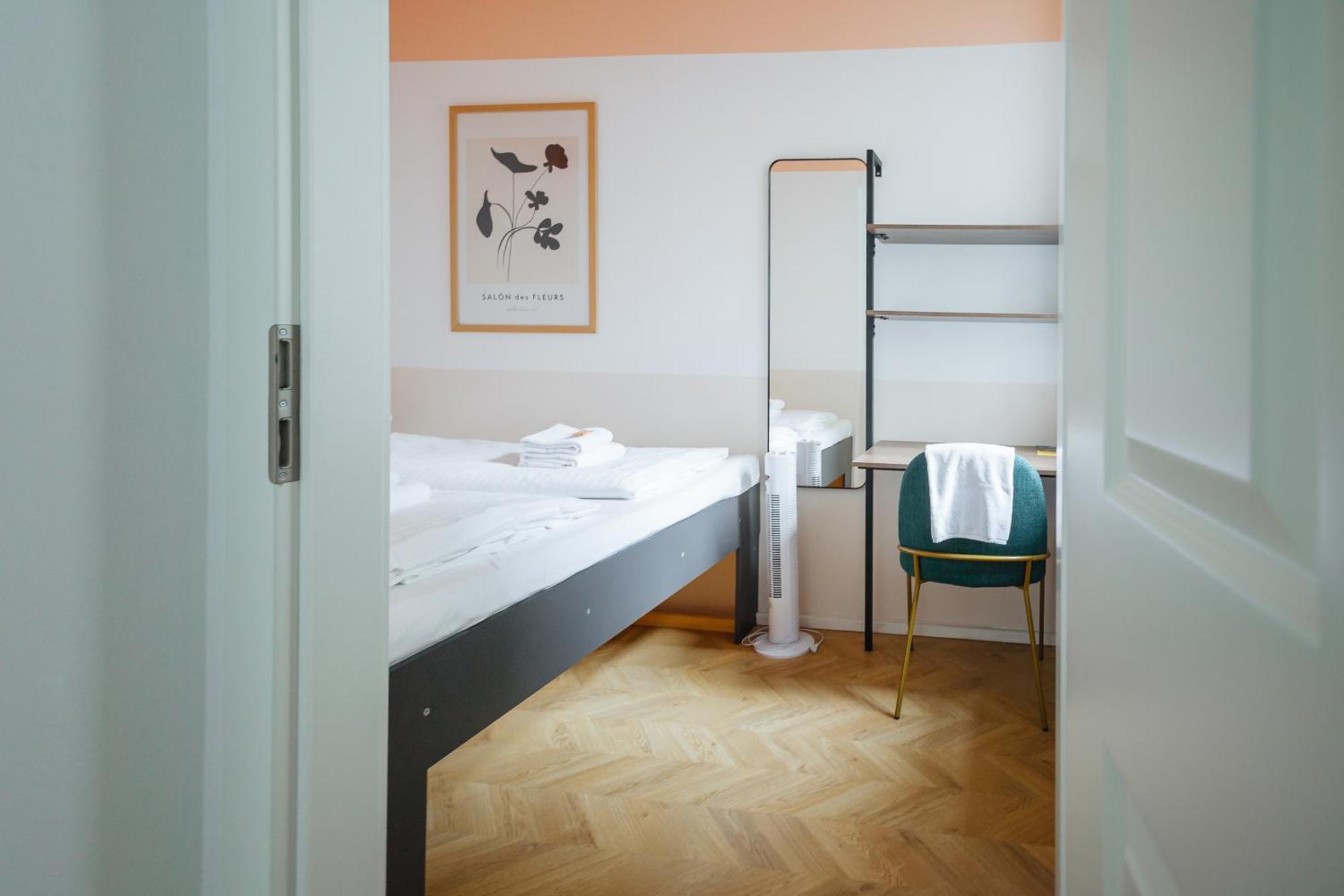 Malfatti Room Oasis With Coworking Space Vienna Esterno foto